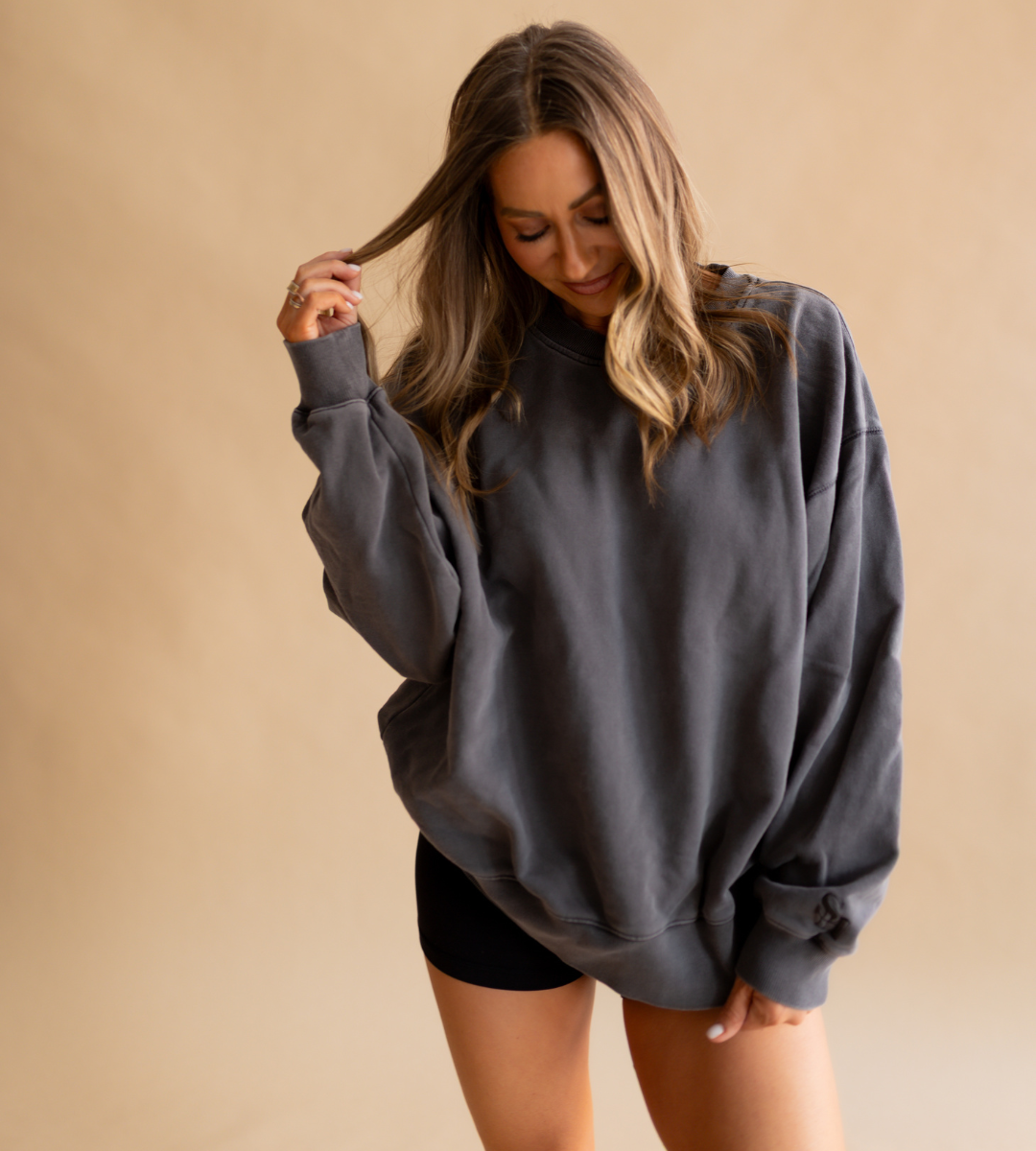 Crew Neck Sweatshirt – Hill x Sarah