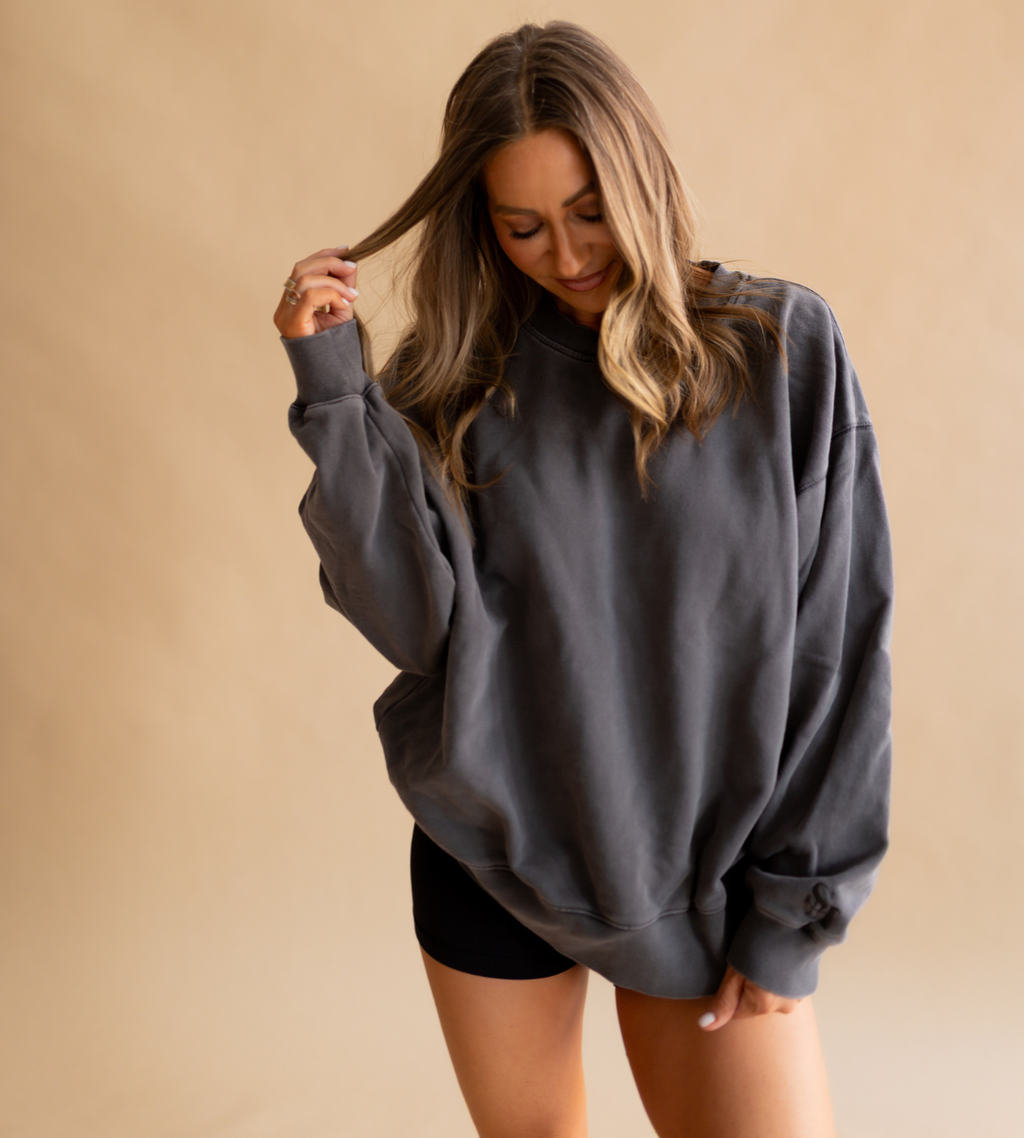Signature Crewneck (available in 2XL) – Hill x Sarah