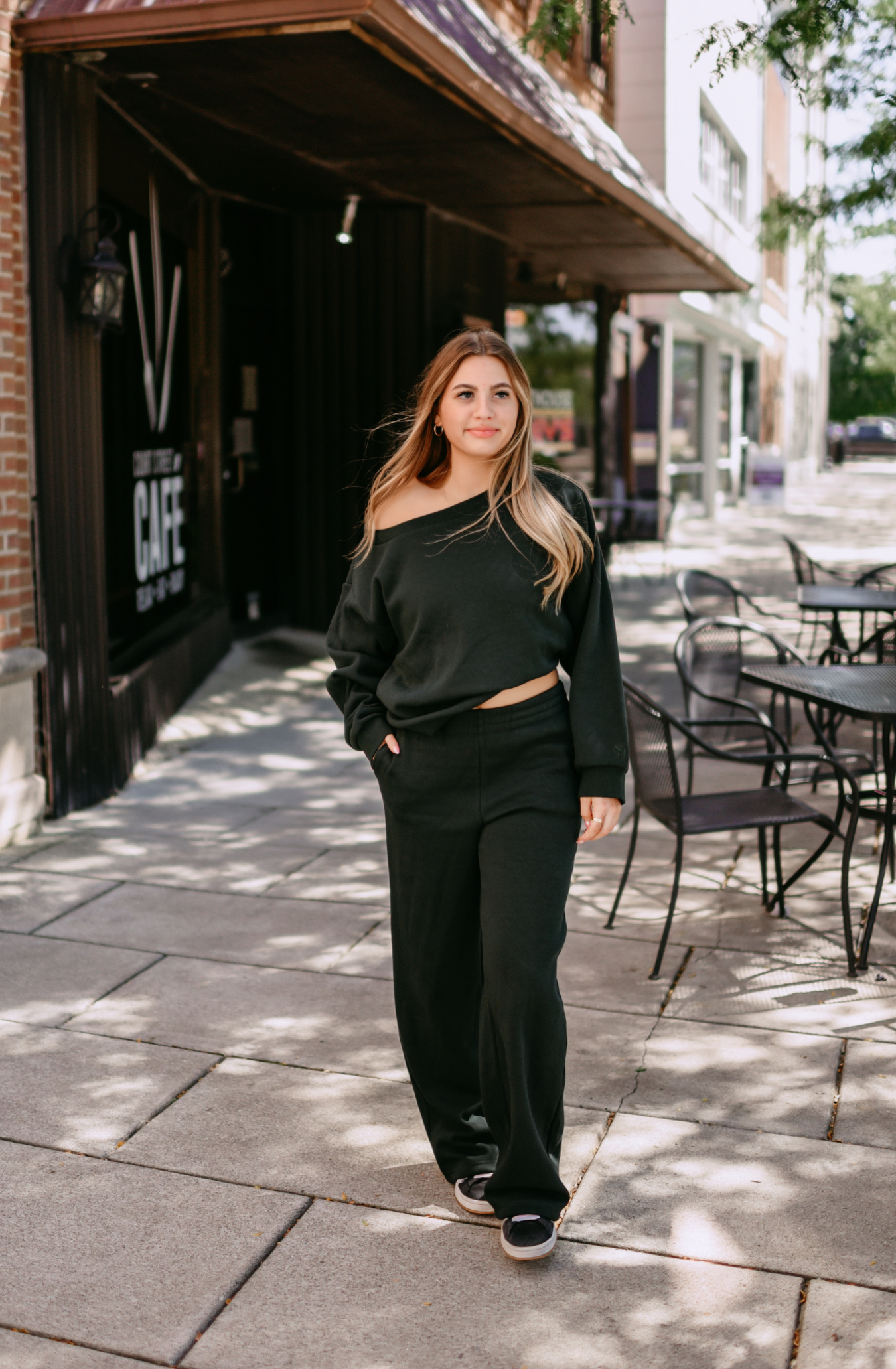 Slouchy Sweatshirt in Hunter Green