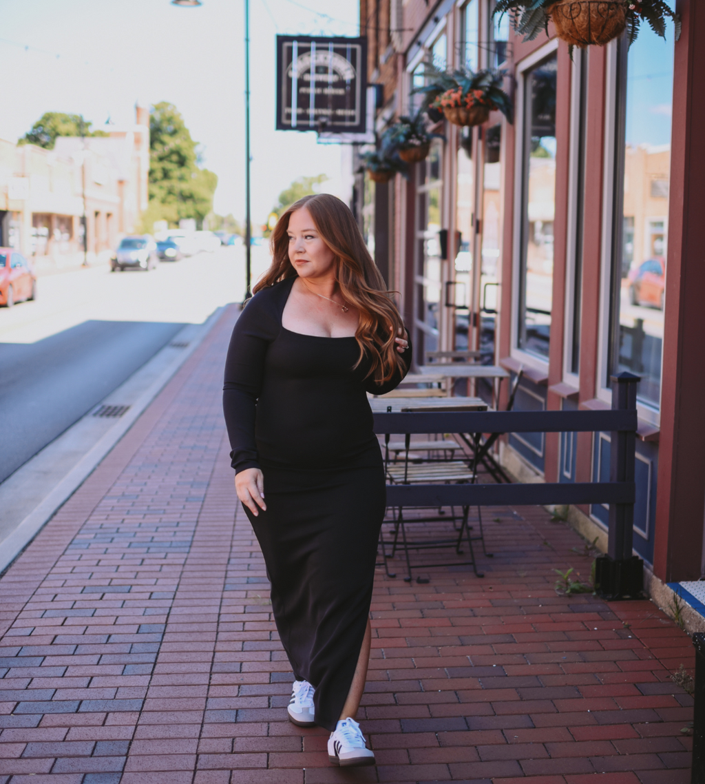 The Harper Dress (available in XL)