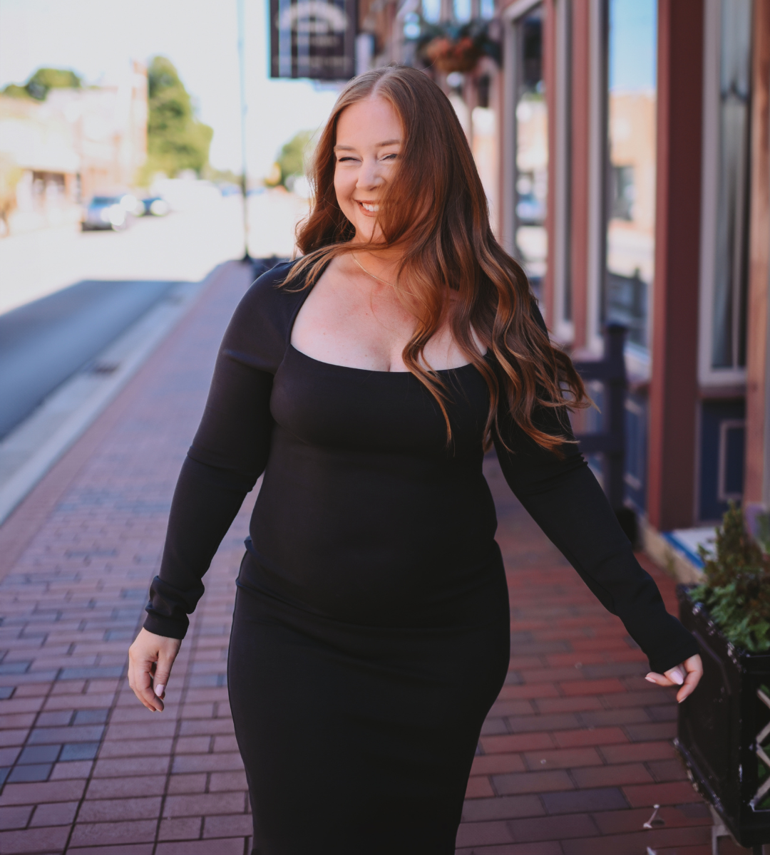 The Harper Dress (available in XL)