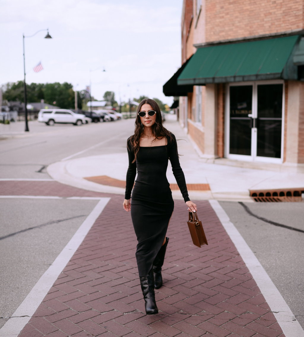 The Harper Dress (available in XL)
