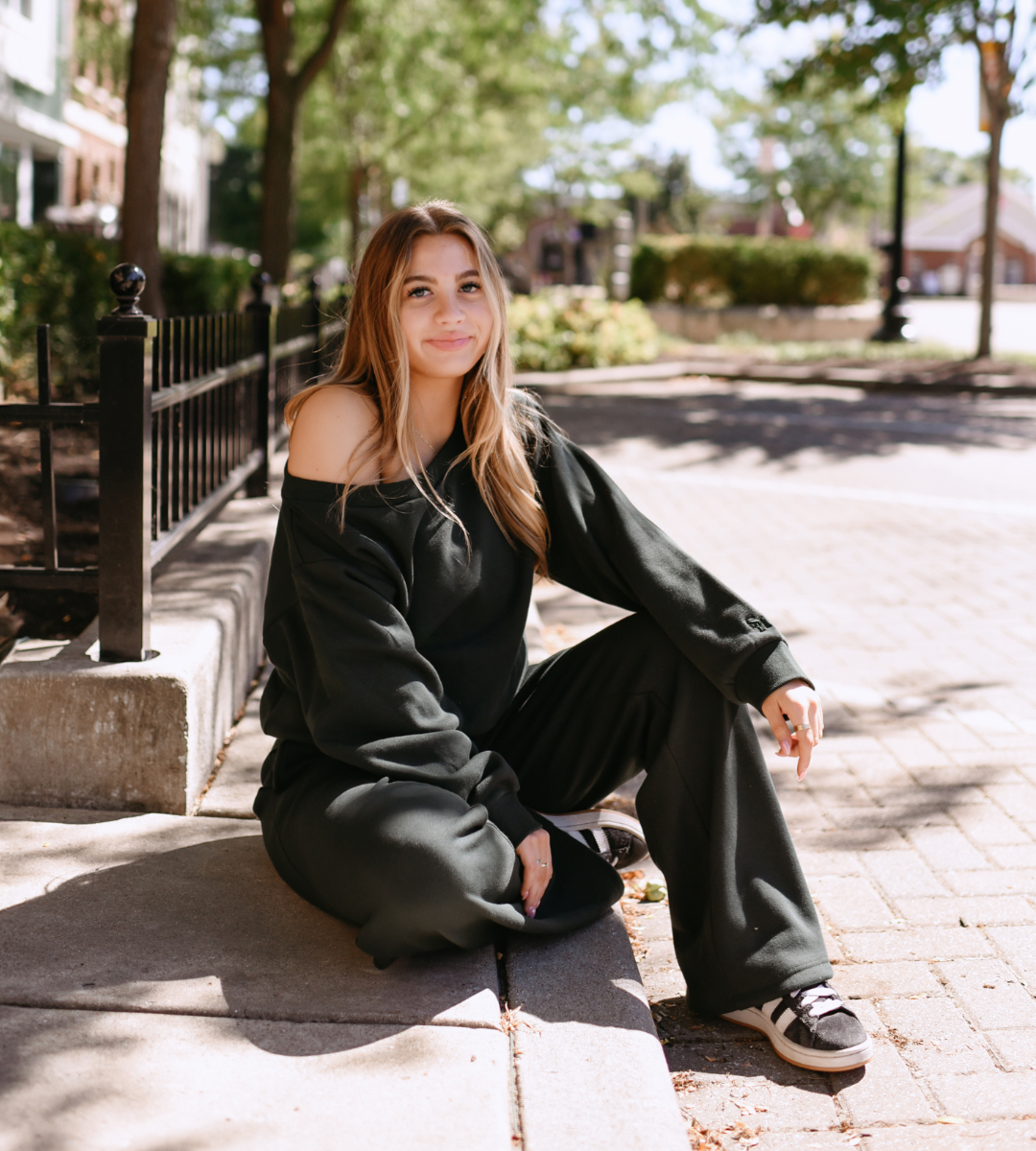Hunter Green Wide Leg Sweatpants