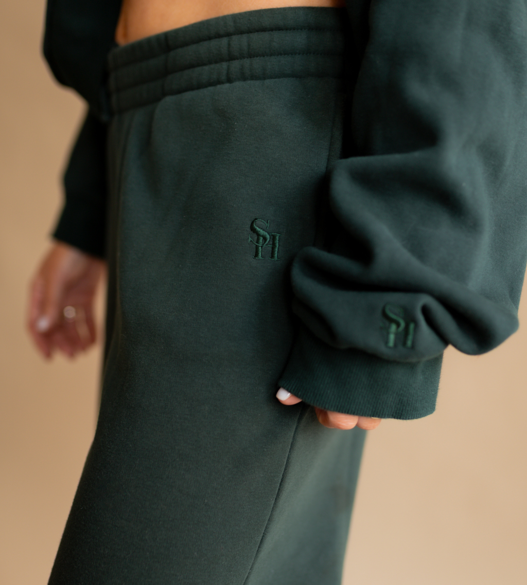 Signature Sweatpants in Hunter Green