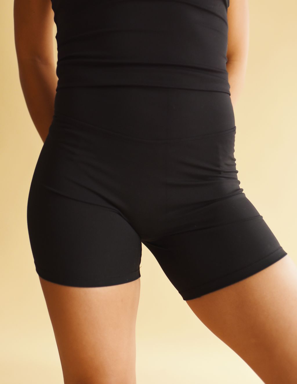 Sculpt Shorts In Midnight